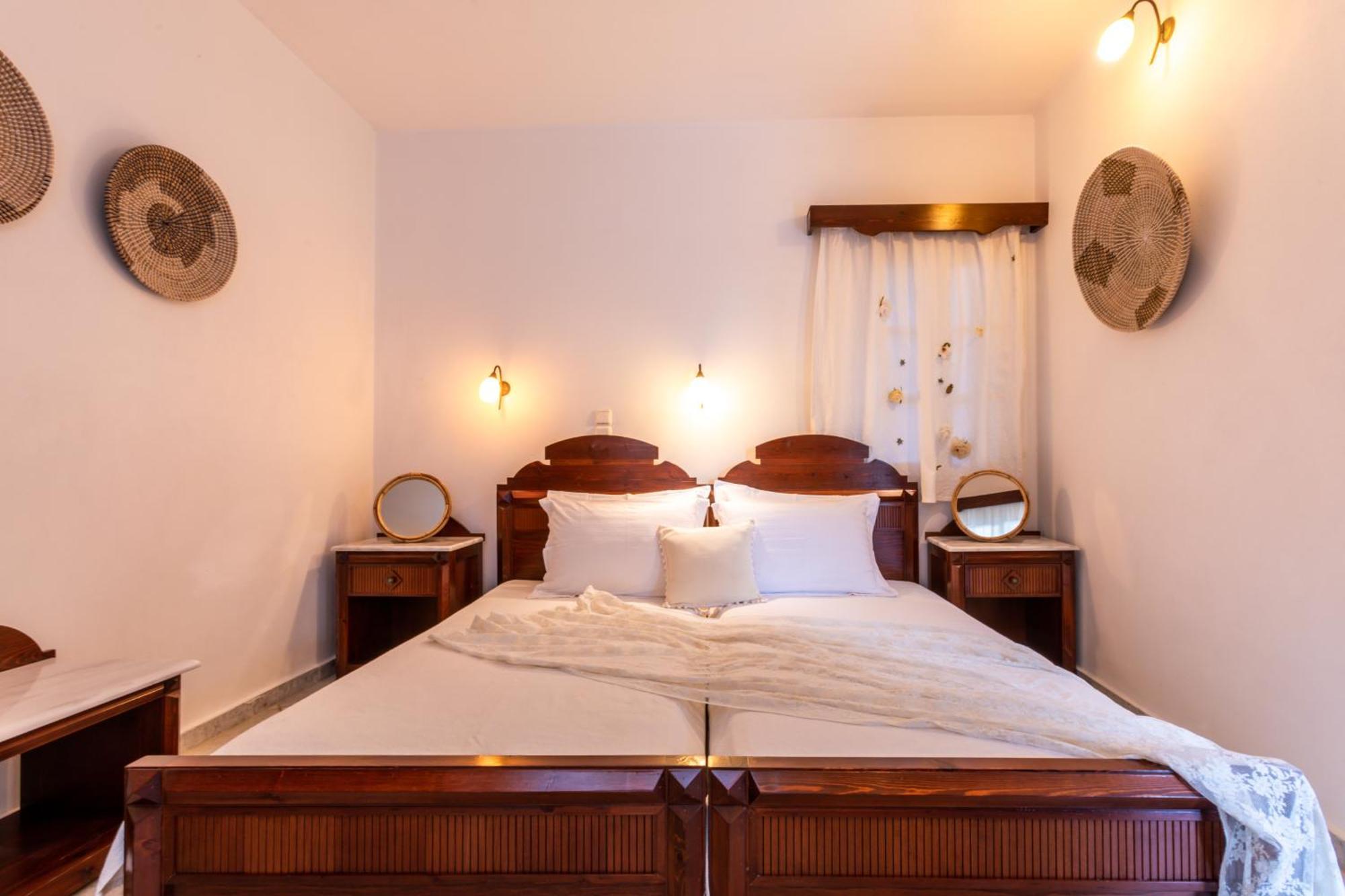 Sunrock Suites Стеліда Екстер'єр фото